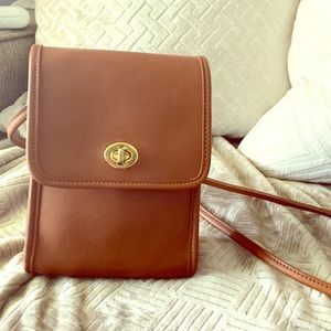 Vintage British Tan Coach Scooter Bag #9893